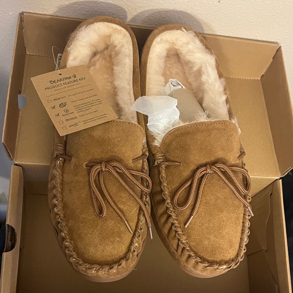 NIB BearPaw Moc II Hickory Suede Moccasin Slippers 12 Wide